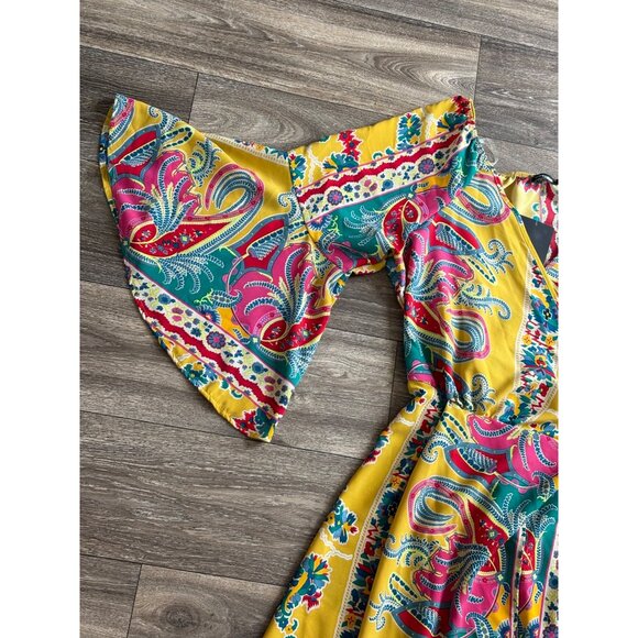 NEW FASHION NOVA WOMENS PLUS SIZE GRAP MAXI DRESS 3X BELL SLEEVE PAISLEY COLORFU - Picture 4 of 6